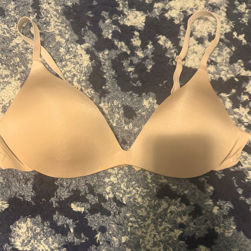 Skims clay super push up bra-new with tags